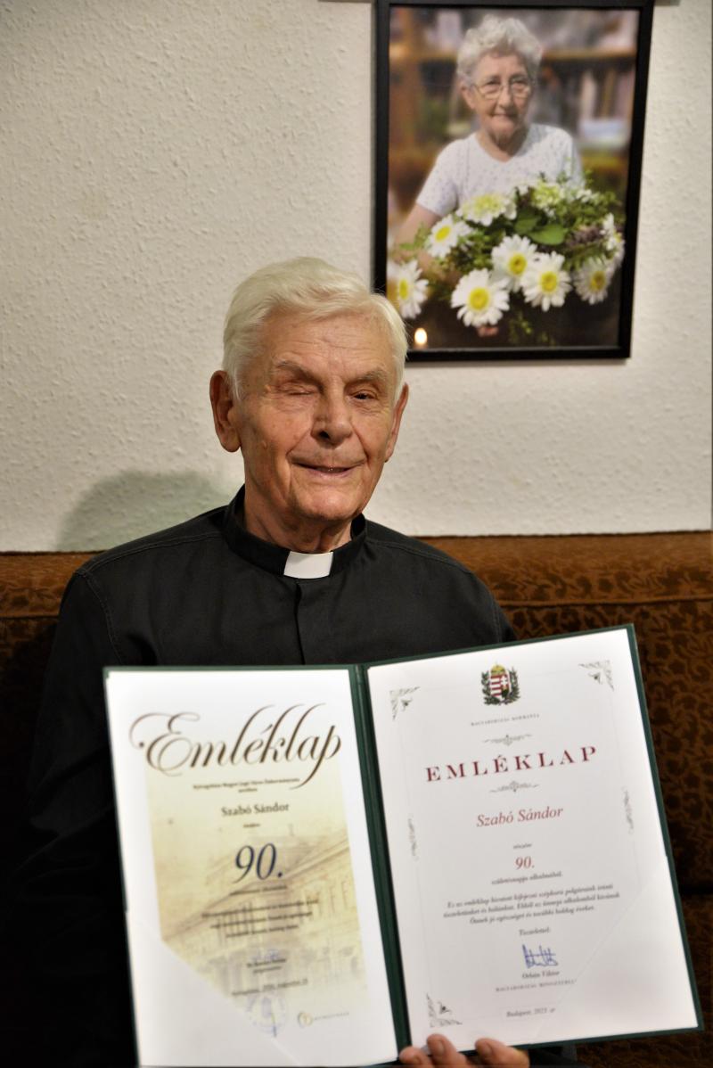 Szépkorú köszöntése - Szabó Sándor 90. születésnapja 