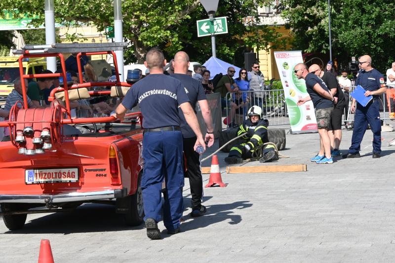 Sztárek Ferenc Tűzoltó Erőpróba Nyíregyházán