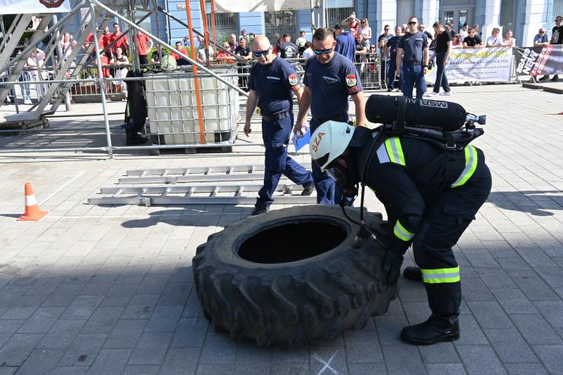 Sztárek Ferenc Tűzoltó Erőpróba Nyíregyházán