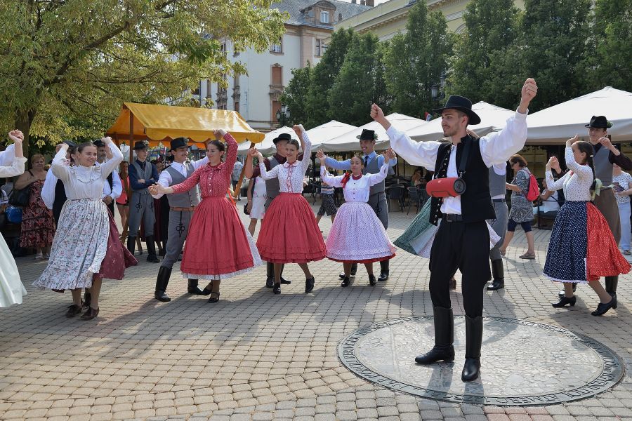 Táncolj Nyíregyháza! - program a Kossuth téren