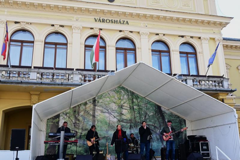 Tavaszi zsongás 2026 - Polip Band koncert a belvárosban