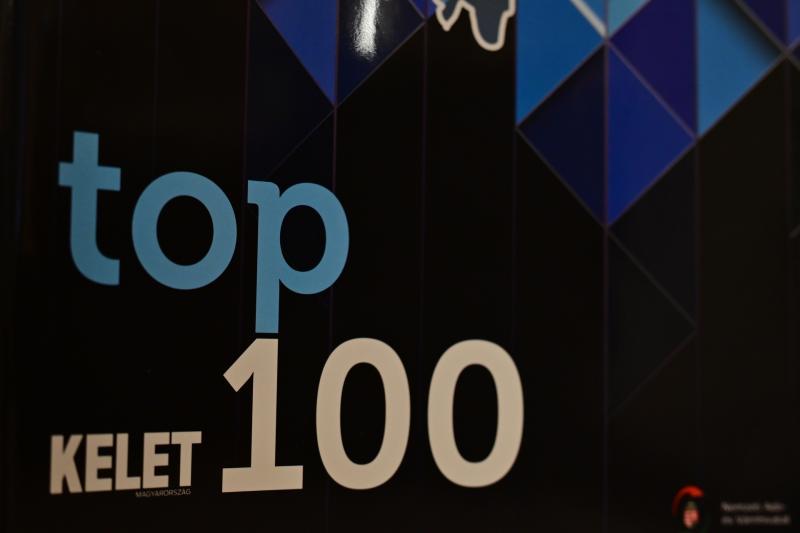 TOP100  - Megmutatjuk, hogy vette át Becser Zoltán a rangos elismerést!