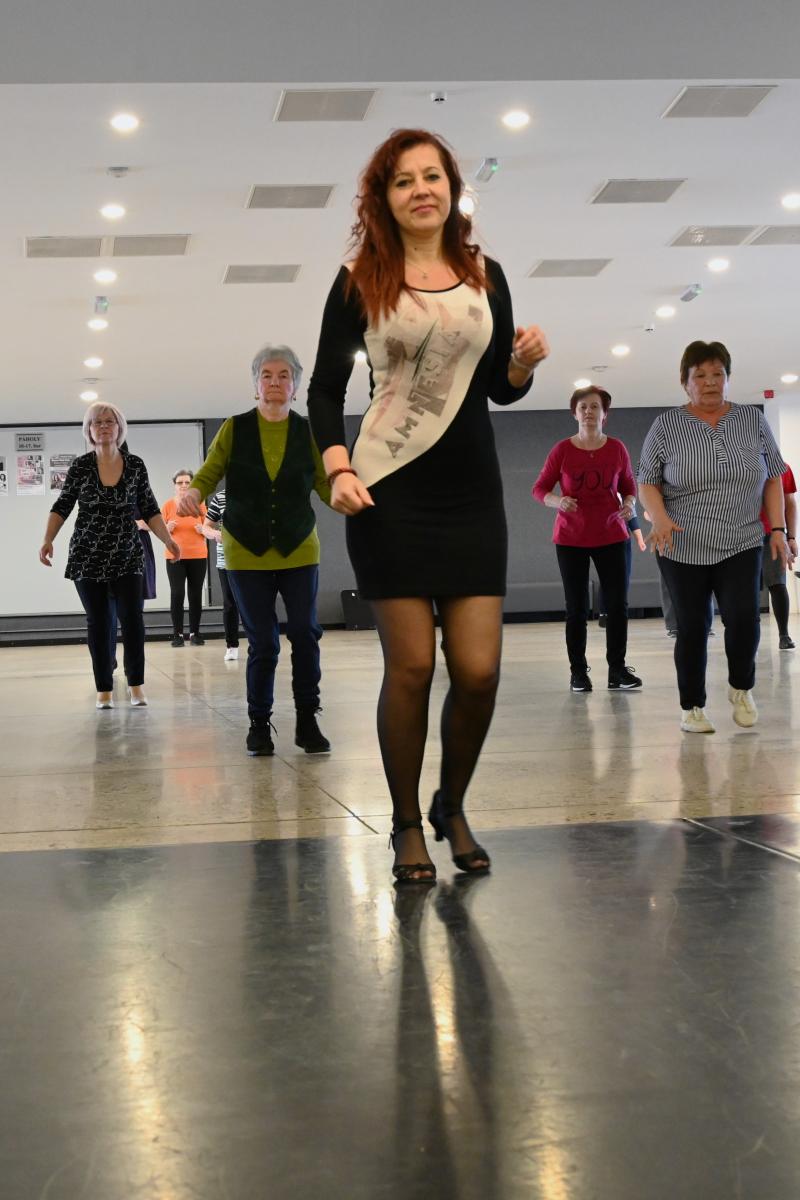 Újra Mozdulj Nyíregyháza! - Senior táncház a VMKK-ban