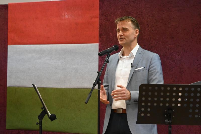 Üzenet az égbe - Tarczy Gyula előadói estje a Vasutas Művelődési Házban