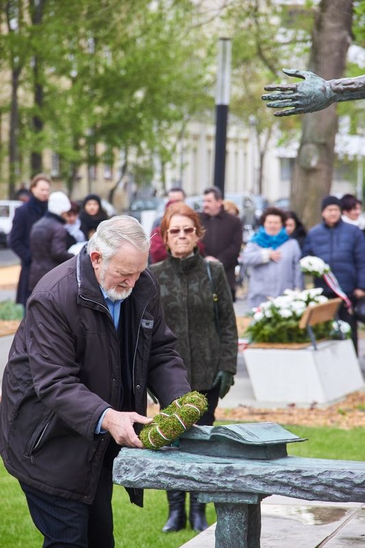 Váci Mihályra emlékeztek