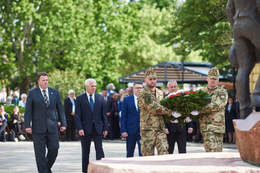 Városnapi emlékező koszorúzás 2019