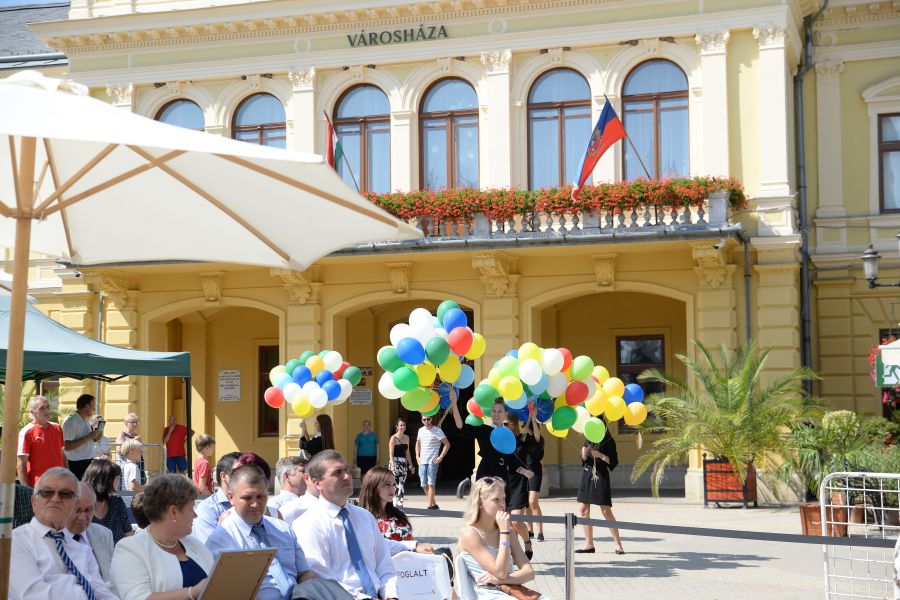 Virágos Magyarország - díjátadó a Kossuth téren