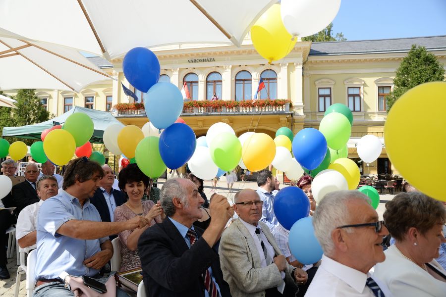 Virágos Magyarország - díjátadó a Kossuth téren