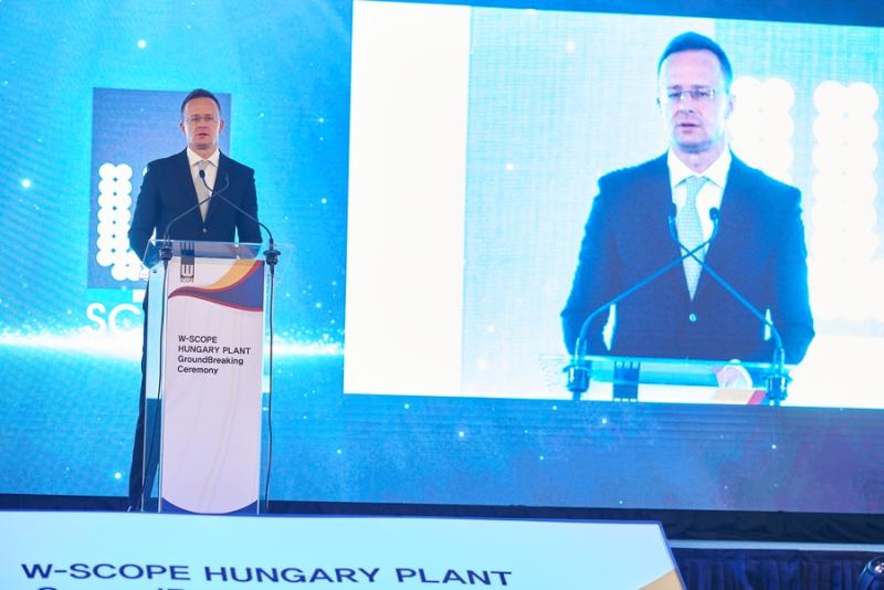 W-Scope Hungary Plant alapkő letétele