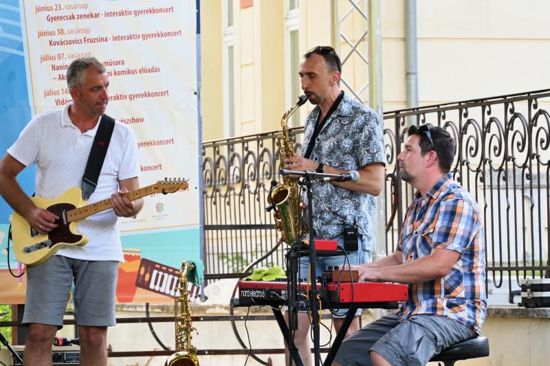 Zene Sóstón - a Szüret Utcza jazzrock koncerttel szórakoztatta a közönséget