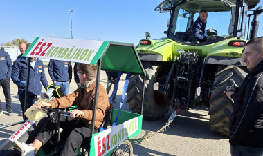 Ismét sikert arattak az Észkombájnok - a Nyíregyházi Egyetem gépészmérnök hallgatói második helyen végeztek