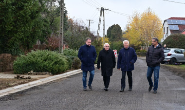 Megújul a Tímár utca – 410 méteren kap új aszfaltot és csapadékvíz-elvezetést
