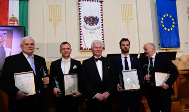 Vármegyei Prima Díjat kapott Tarczy Gyula, a Város-Kép Kft. főszerkesztője!