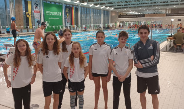 Stuttgartban a Sportcentrum úszói                             