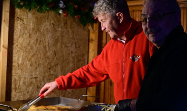 Kóstoló:  csütörtökönként lapcsánka várja a forgatagban!