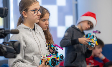 Robotok a pályán: a gyerekek megmutatták, mire képes a jövő!