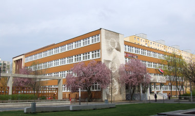 Elismerések és szakmai előrelépések az Eötvösben – Újabb sikeres év a pedagógiai innováció szolgálatában