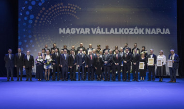 Vállalkozókat ünnepeltek – rangos elismerést kapott a nyíregyházi Gégény Trans Kft.