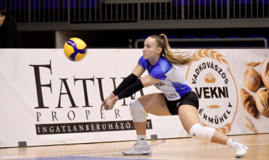 Nagyot küzdöttek a röplabdások Kaposváron                