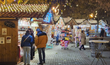Ez már harmadik gyertya – Ilyen lesz a vasárnap a nyíregyházi Kossuth téren