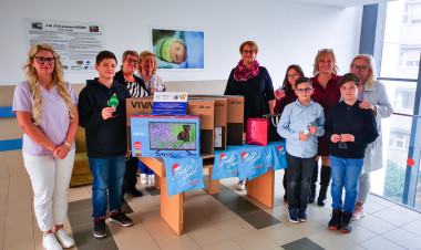 Karácsonyi összefogás: televíziók és ajándékok érkeztek kórház gyermekosztályára