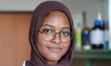 Fél évet tervezett, majd teljes képzésre váltott biológiából a Nyíregyházi Egyetemen a szudáni hallgató