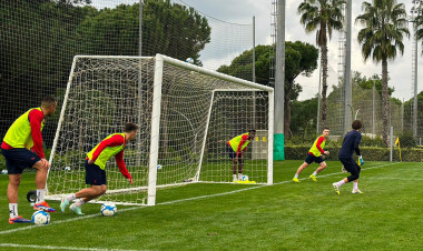 A Bundesligából igazolt játékost a Szpari           