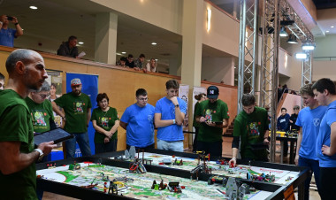 FIRST LEGO League - Regionális robotika verseny Nyíregyházán