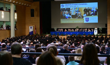 Oklevélátadó – 185-en vették át diplomájukat a Nyíregyházi Egyetemen