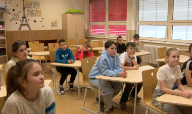 Apáczai siker – Már ötödikesként francia nyelvvizsgát tettek a gyerekek