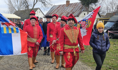 Sok ezer látogató, nemzetközi verseny és hamisítatlan toros hangulat a Nyírségi Disznótoroson