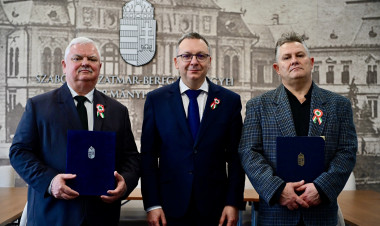 Kitüntetések - Sipos Tibor és Székelyhidi Ferenc munkáját is elismerték a nemzeti ünnep alkalmából 