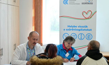 Egy lépés az egészségért – Ingyenes szűrővizsgálatokra várták a lakosságot a Huszártelepen