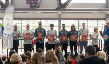 Aranyjelvényes nyíregyházi atléták                                