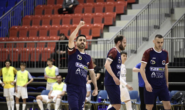 Folytatódik a bajnokság - a DEAC érkezik hétfőn