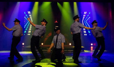 Teltházas évad után nyári színház a Rózsakertben – új bemutatókkal készül a Móricz Zsigmond Színház