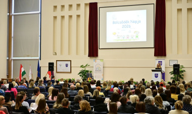 Bölcsődék napja – A szakma aktuális kérdéseibe nyújtottak betekintést az egyetemen