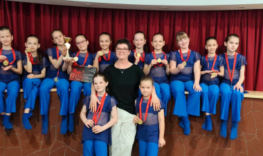 Három dobogós helyezést hoztak el Budapestről a RE-flex táncosai