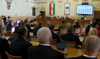 Kapu Tibor Kozma Pál-díjat kap – Ülésezett a vármegyei közgyűlés