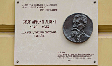 Amiről az utcák mesélnek - 105 éve választotta díszpolgárává Nyíregyháza Apponyi Albertet