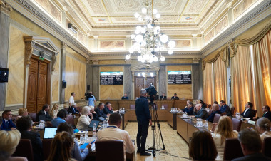 Közbiztonság, fejlesztések és rangos városi elismerések a közgyűlésen