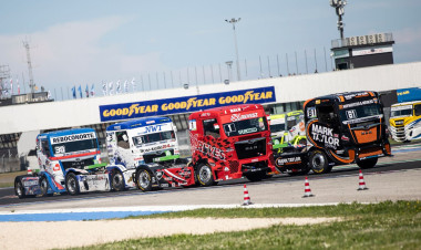 Kiss Norbert és a Révész Racing győzelmekkel kezdett