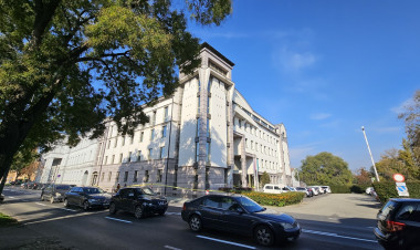 A gyanú szerint a szülők hosszú időn keresztül veszélyeztették a gyermekek fejlődését