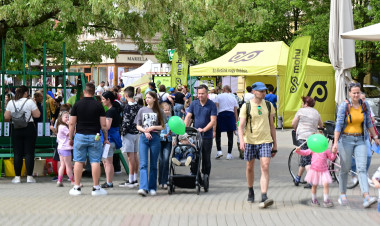 Megtelt családokkal a Kossuth tér - Népszerű volt idén is a Szelektív Szombat 
