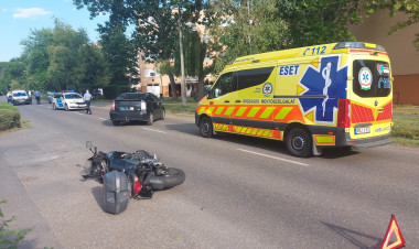 Vészfékezés után bukott fel egy motoros a Váci Mihály úton