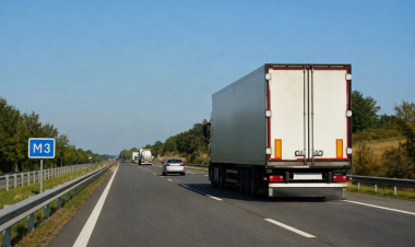 Az extrém hőség miatt módosul a hétvégi kamionstop