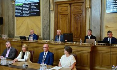 Közgyűlés – Elismerések, viták és fejlesztési tervek