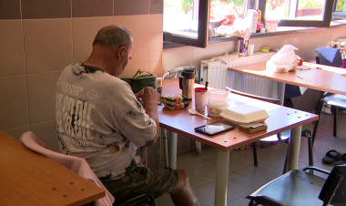 Fedél nélkül - Az extrém hőségben fokozottan figyelnek a hajléktalanokra