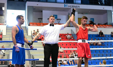 Siker a szorítóban – Győzelemmel kezdett Petrimán Milán