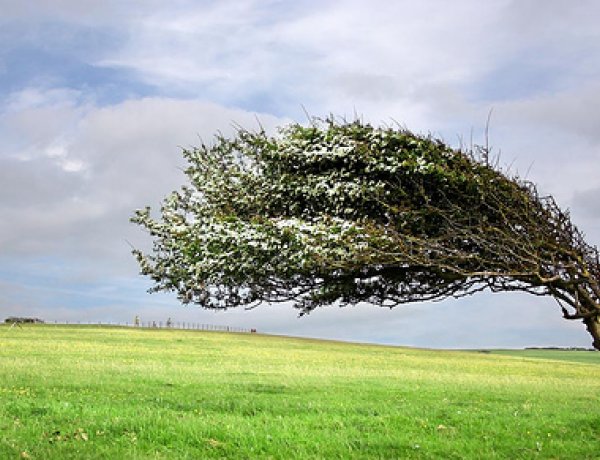 A vasárnapi nyár után jön a lehűlés - Hétfőre már figyelmeztetést adtak ki